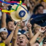 Torcida do Remo no Mangueirão em jogo do Campeonato Brasileiro
