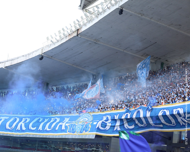 Torcida do Paysandu no Mangueirão antes da final do Parazão contra o Remo