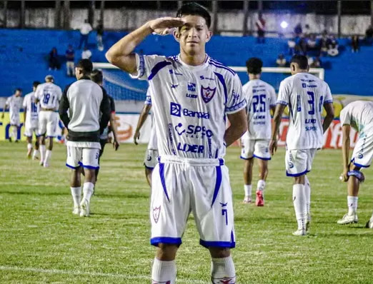 Kukri, destaque revelado pelo Águia de Marabá, foi emprestado ao Coritiba e seguirá no futebol paranaense até 2027.