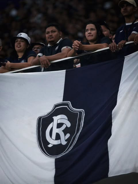 Jogadores do Remo durante partida da Copa do Brasil no Mangueirão