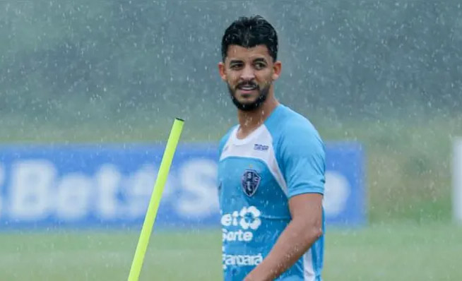 Bruno Bispo, zagueiro do Paysandu, durante treino pela Série C