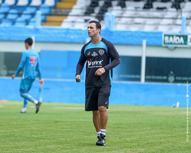 Júnior Rocha avalia mudança na defesa do Paysandu