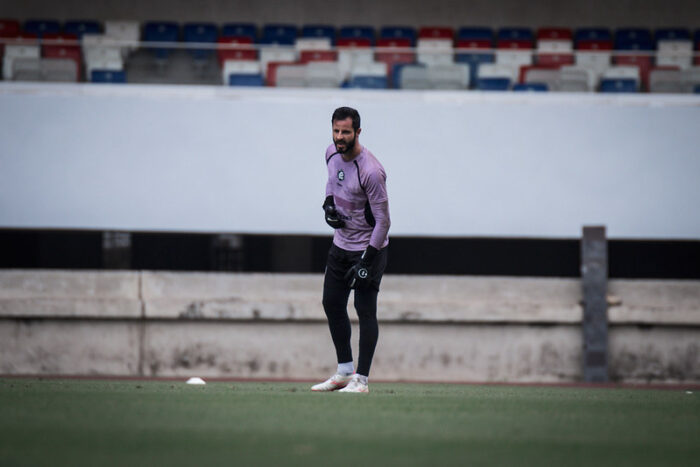 Marcelo Rangel goleiro do Remo antes do duelo contra o Grêmio